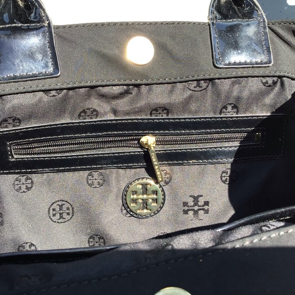 Tory Burch Ella Diamond Print Tote - Picture 8 of 16